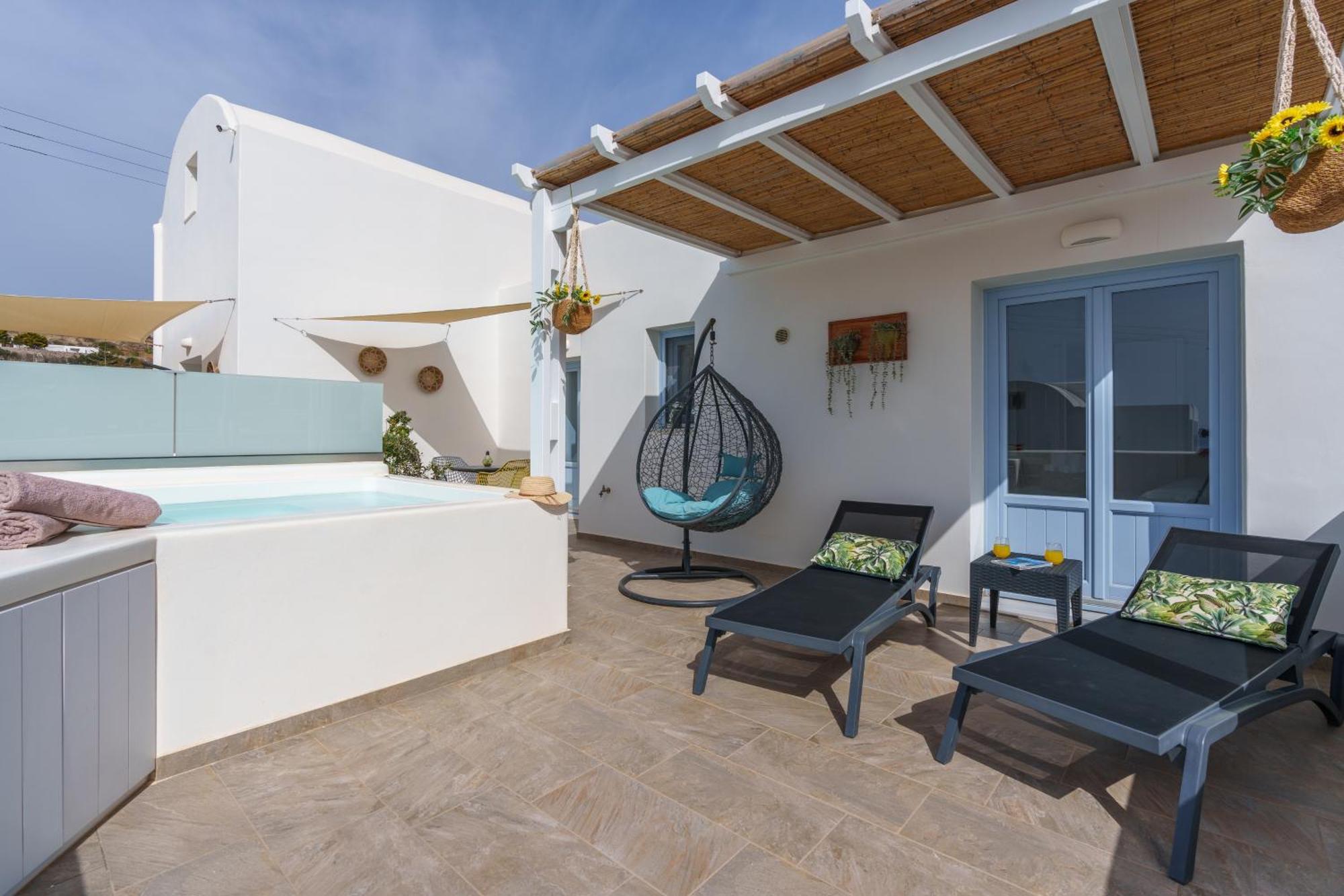 Santorossa Luxury Villas Emporio  Zewnętrze zdjęcie